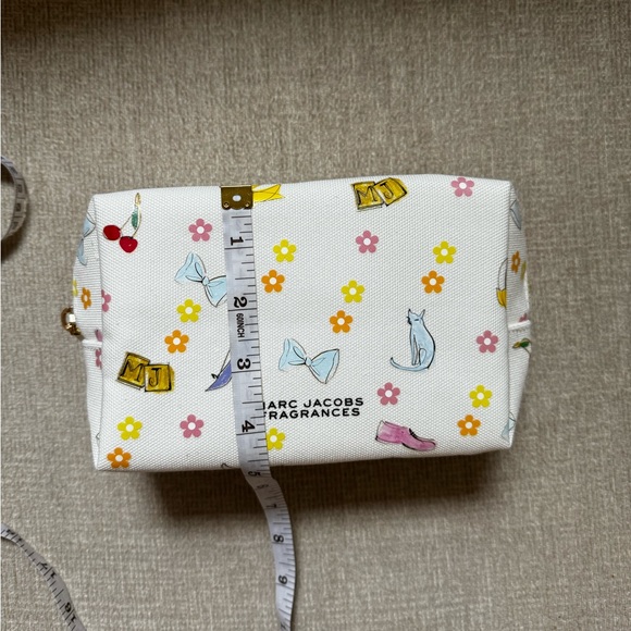 Marc Jacobs Set - Picture 12 of 13